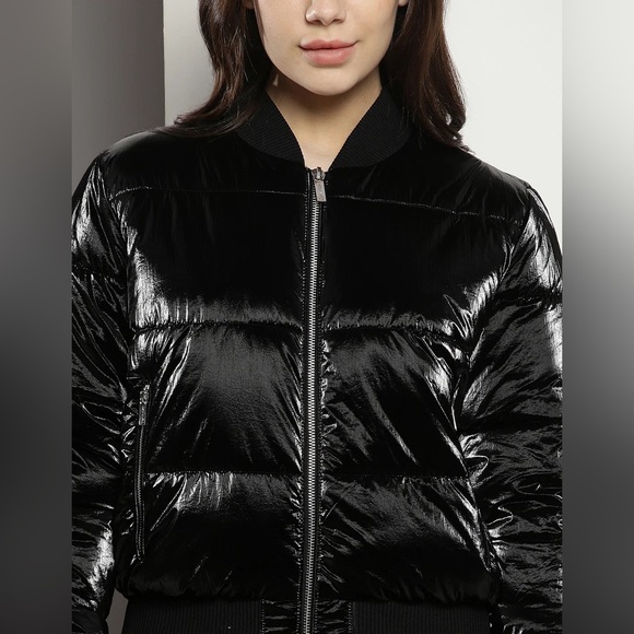 NWOT Calvin Klein Shiny Puffer Bomber - Picture 3 of 15